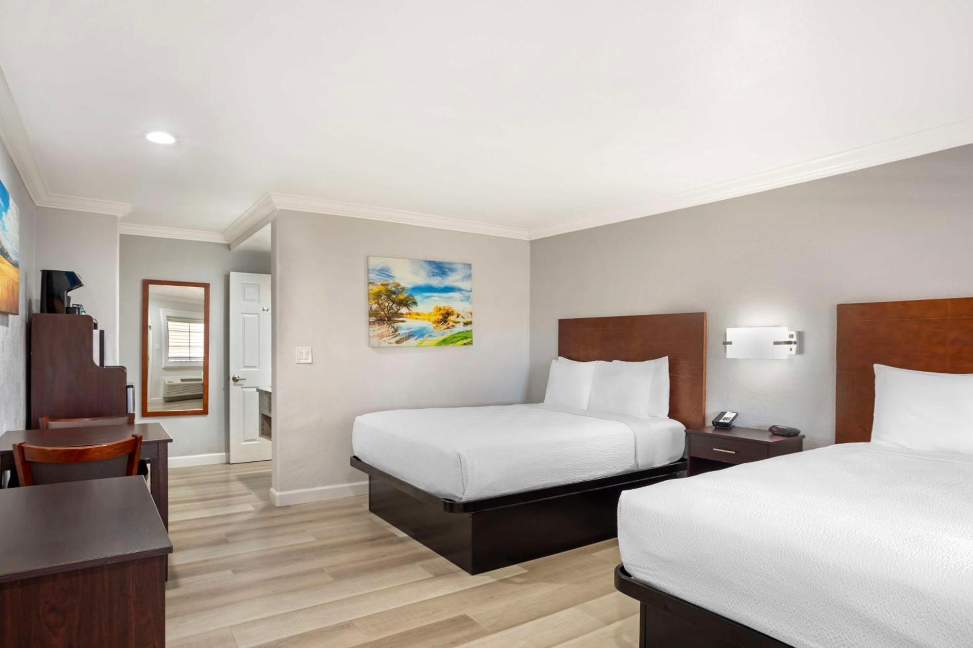 Best Western Inn Merced Exterior photo